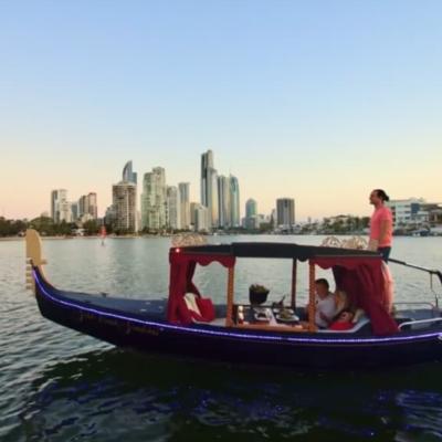 Uncatered gondola cruise thumbnail 3