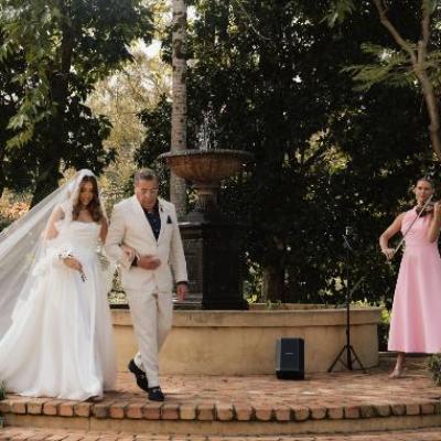 Wedding Violinist for Ceremony & Canapés thumbnail 5