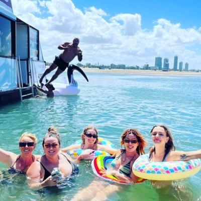 Gold Coast Island Day Out - Private Hire Up To 20 Guests thumbnail 2