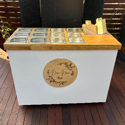 Frozen Yoghurt Cart (minimum of 50 serves) thumbnail 4