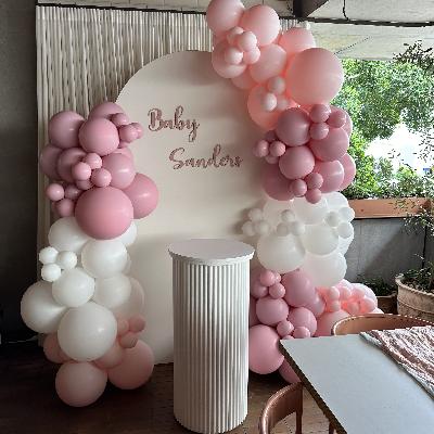 Single Arch Backdrop, Plinth and Balloon - Pink and White Package