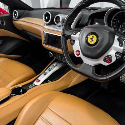 2015 Ferrari California T thumbnail 3