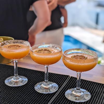 Premium Bartender package- Large event (from 51-100 guests) thumbnail 2