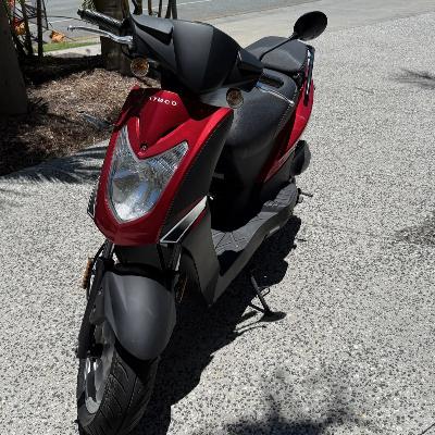 50cc Scooter thumbnail 3