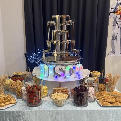 Cascade Chocolate Fountain Hire - Gold Package (150+ People)