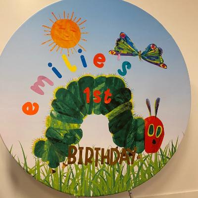 The Very Hungry Caterpillar Round Backdrop Package thumbnail 2
