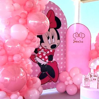 Minnie Mouse backdrop balloons thumbnail 2