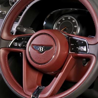 2018 Bentley Bentayga thumbnail 2