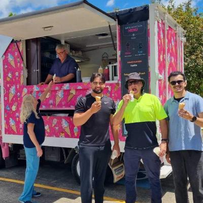 Soft Serve Ice Cream Truck Hire thumbnail 3