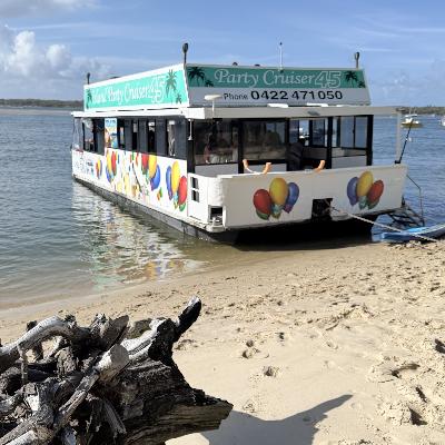 Gold Coast Island Day Out - Private Hire Up To 40 Guests thumbnail 1