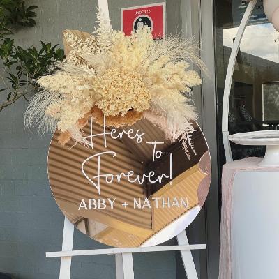 Small Floral arrangement thumbnail 1