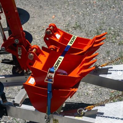 Kubota U17-3 Excavator Dry Hire with Auger thumbnail 3
