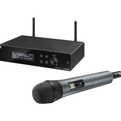 Sennheiser XSW-2 835 Wireless Handheld Microphone Kit