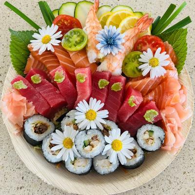 Medium Sashimi and Nigiri Platter with Nori thumbnail 1