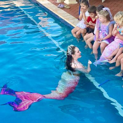 Magical Swimming Mermaid Character Theme Party (1x Mermaid) thumbnail 2