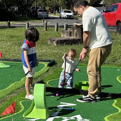 9 Hole Mini Golf and Putt Putt Package thumbnail 4