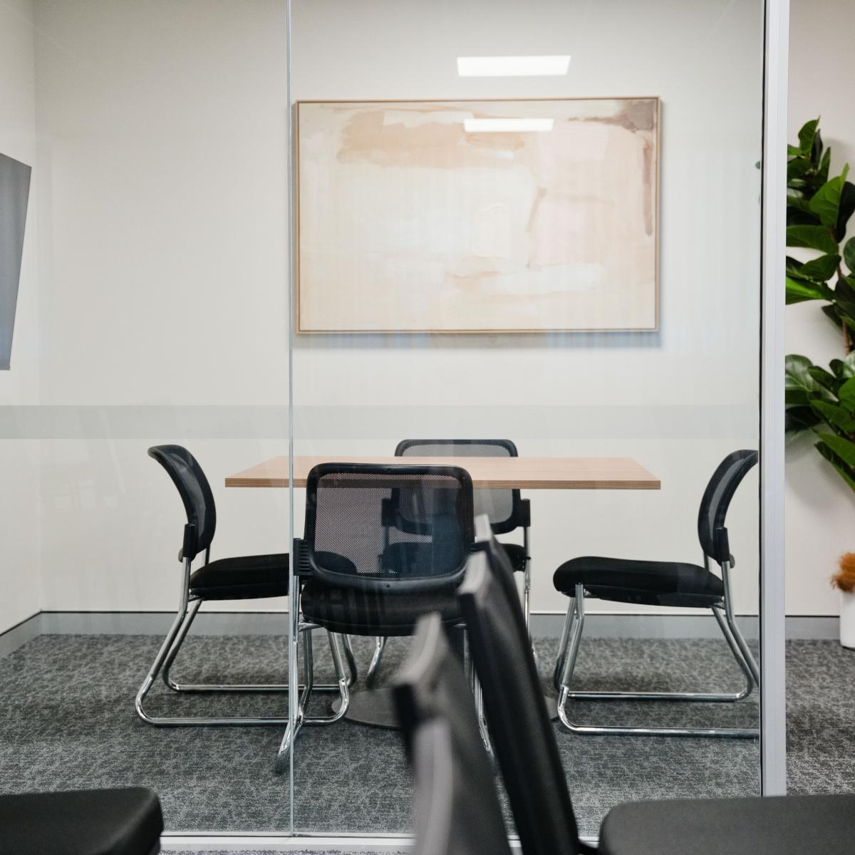 Private 4-Person Meeting Room in Southport thumbnail 2