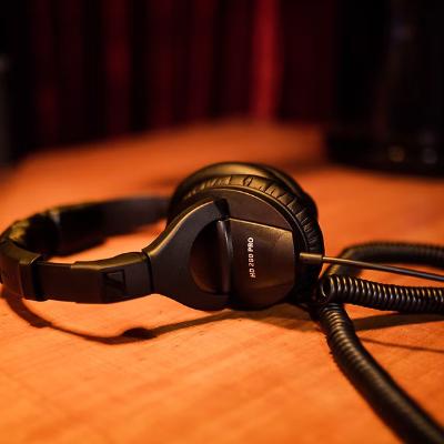 Podcast and video podcast room-Studio Recording- DIY - Audio experience required thumbnail 2