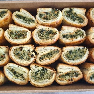 Large Last-minute Catering Package - Up to 50 Guests thumbnail 4