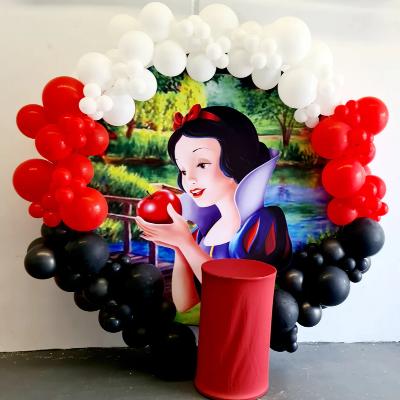 Snow White Round Backdrop Package thumbnail 2