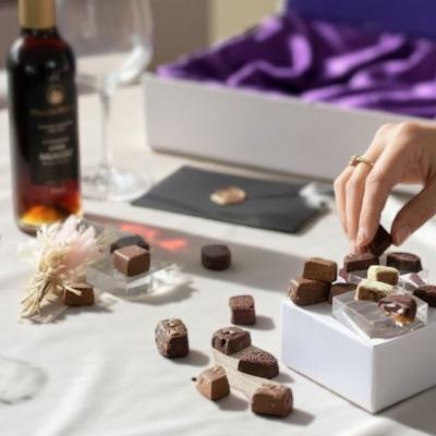 Premium Chocolate & Wine Valentine’s Hamper Gift Set (18+) thumbnail 3