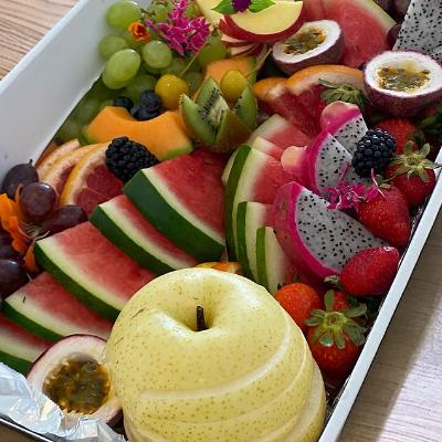 Seasonal Fruit Or Veggie Box – Medium – Catering Delivery thumbnail 2