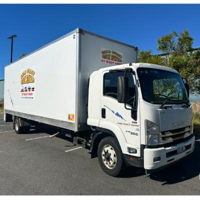 8 Tonne Pantech Moving Truck