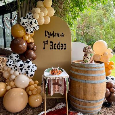Rodeo/Western-Themed Balloon Backdrop