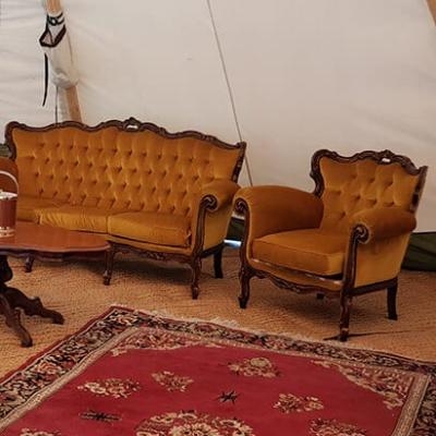 Vintage Lounge Setting - Mustard