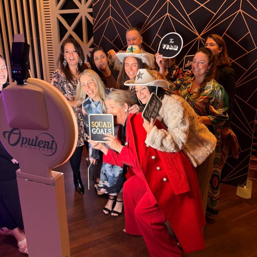 Open Air Photo Booth thumbnail 3