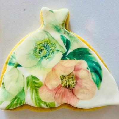 Bridal Dress Cookies thumbnail 1