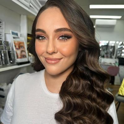 Bridal Hair Down Style (With Trial) thumbnail 2