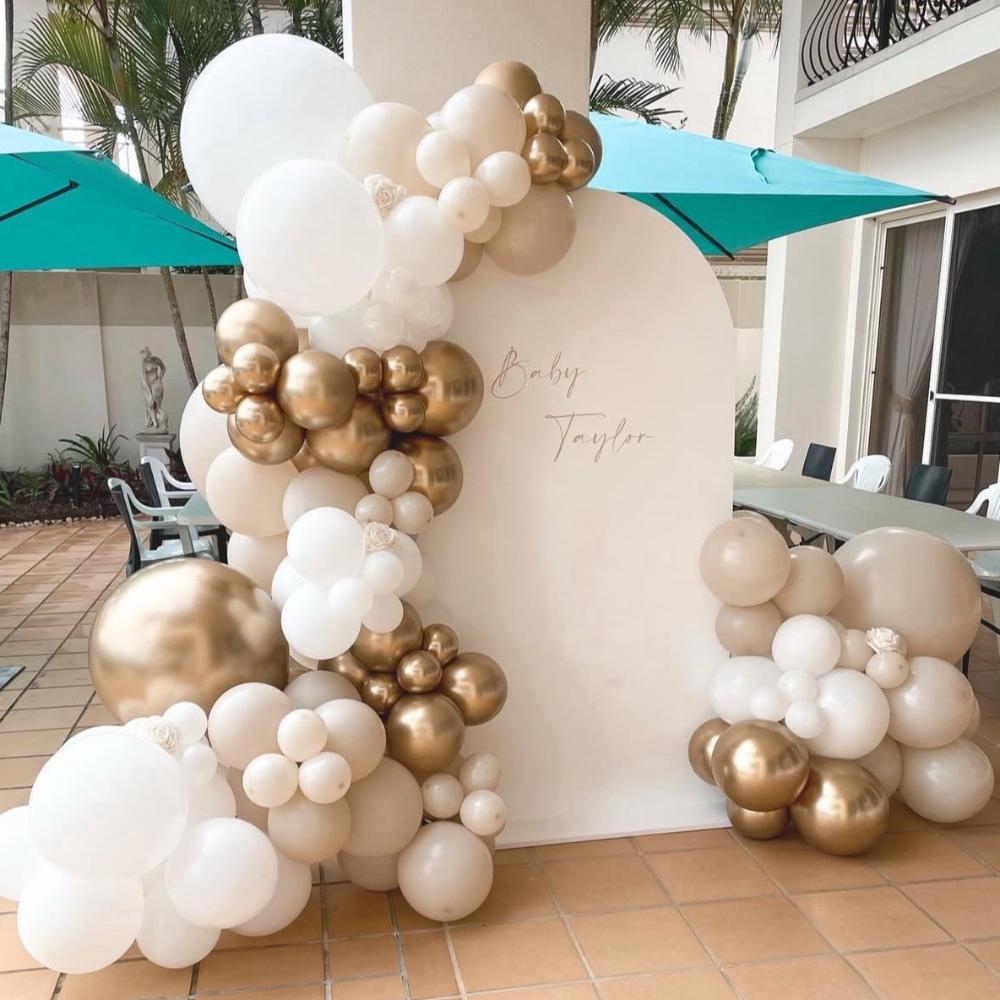 Wooden Backdrop and Balloon Garland (1.5 meter)