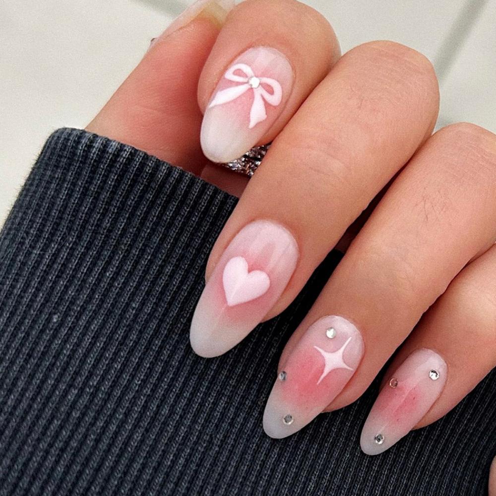 Love shape nail