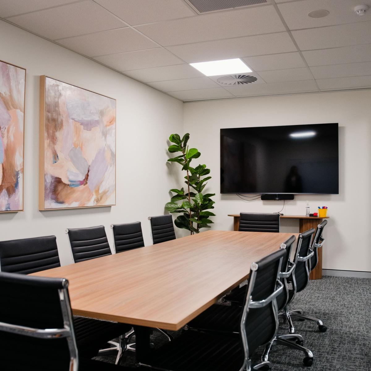 Boardoom for 10 people