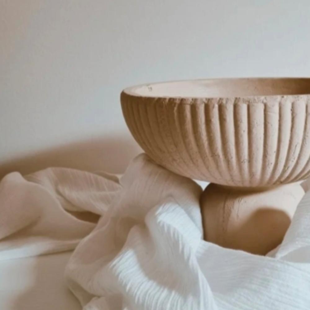 Latte Scallop Ceramic Vase