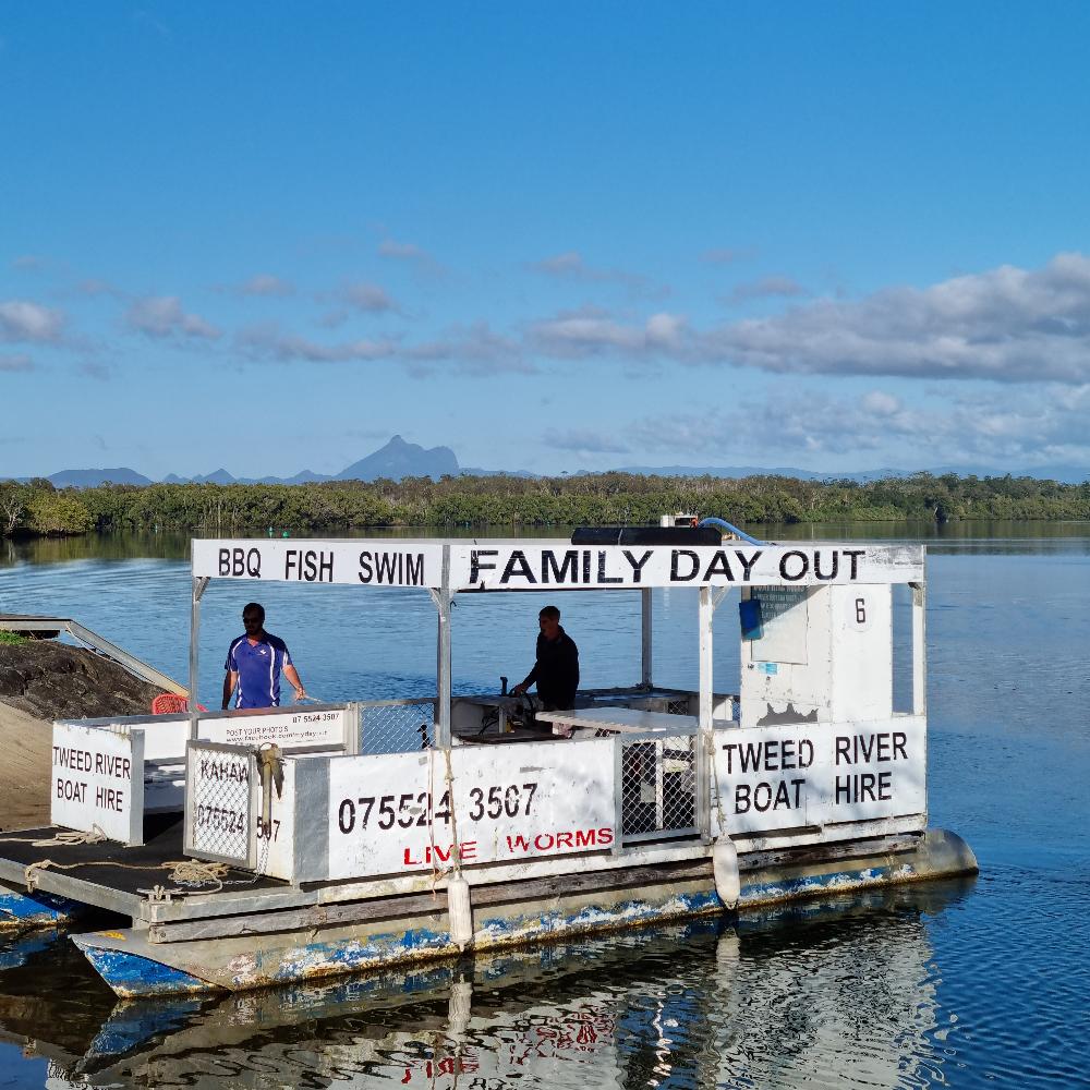 BBQ BOAT DAY HIRE - 12 people max (Weekend/school holidays)
