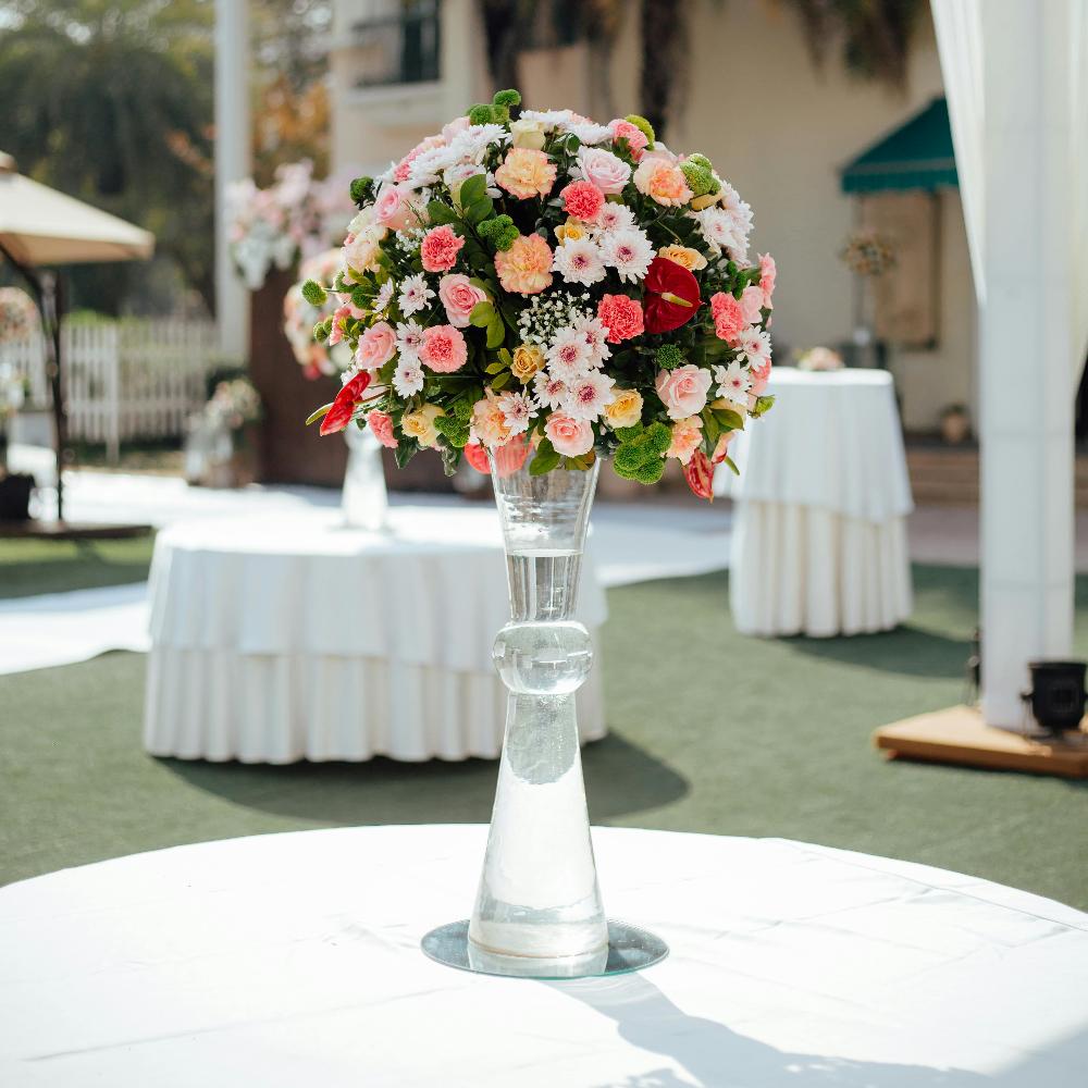 Glass vase centerpiece