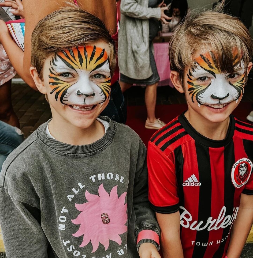 Face Painting thumbnail 1