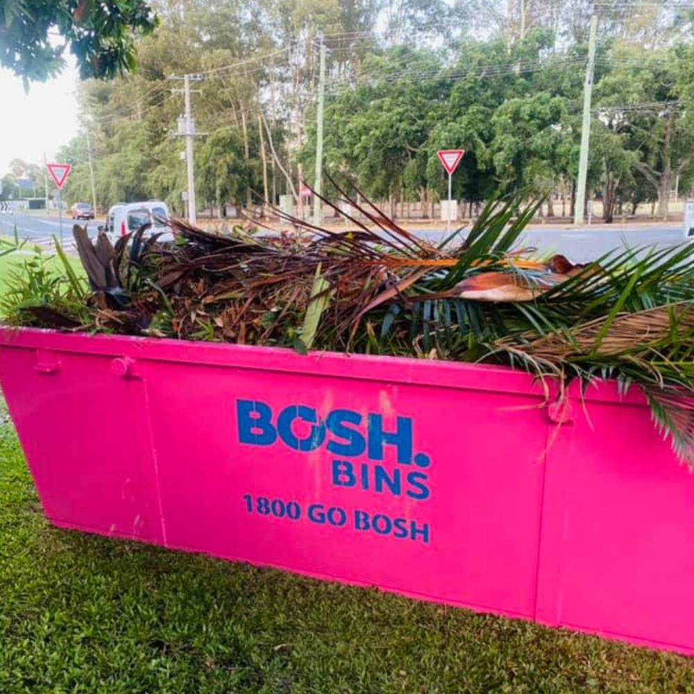 4 Cubic meter Skip bin-Clean Green Waste