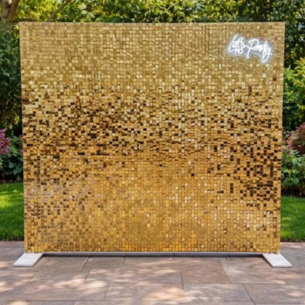 Backdrop - Gold Shimmer Tile Wall 2x2 meter