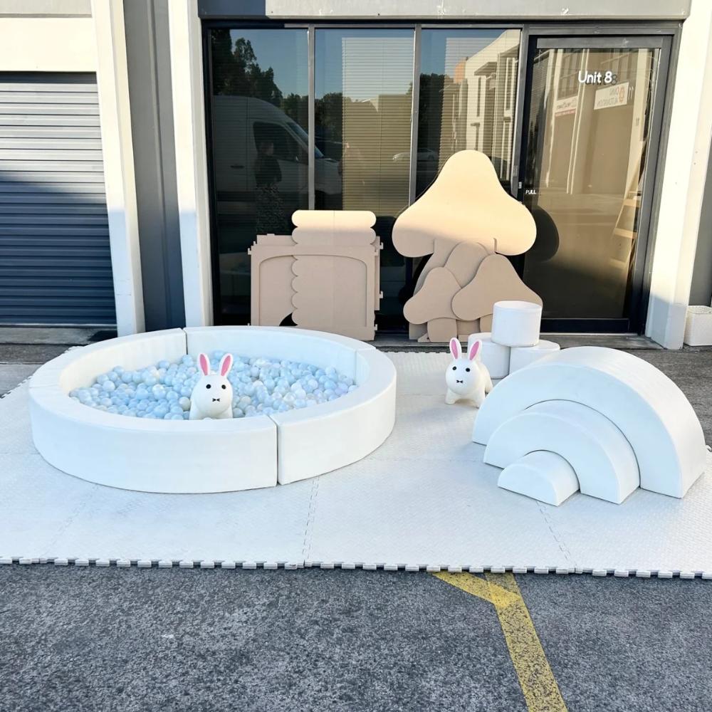 Mini Chaos Soft Play All White