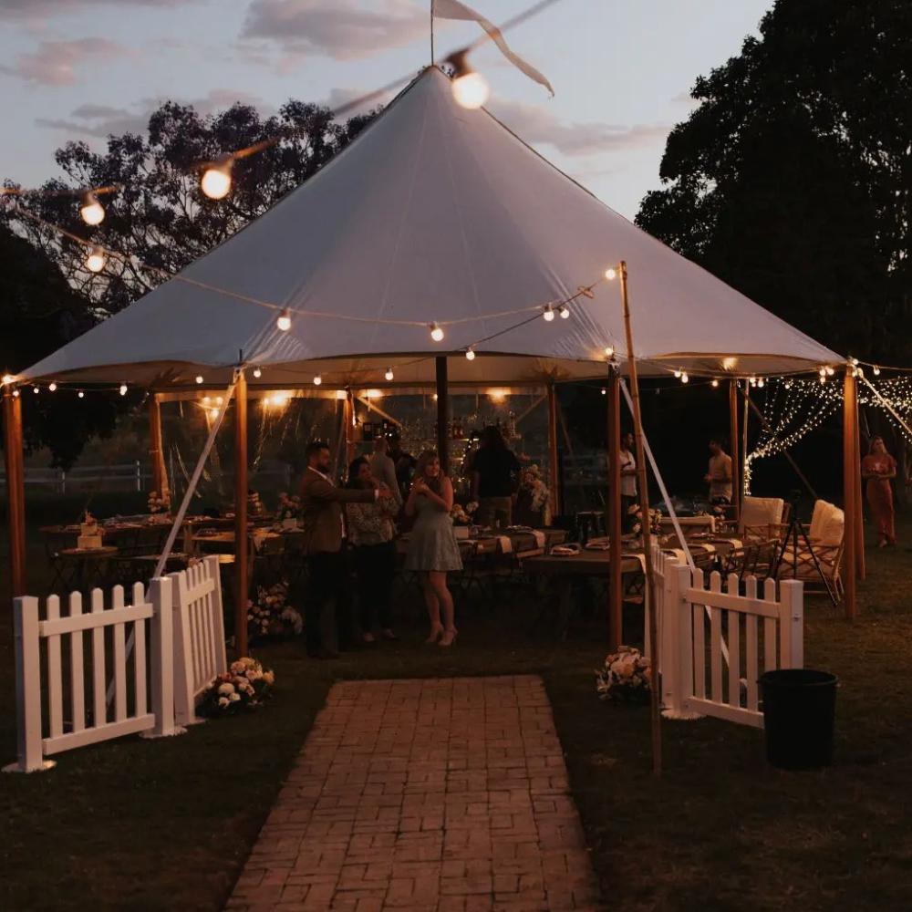 Small Tent (10 x 10m)