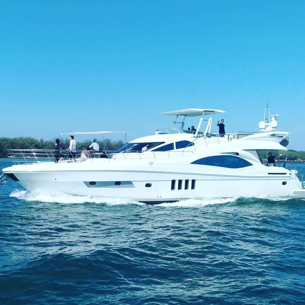 Ava Charter (Saturdays and Public Holidays)