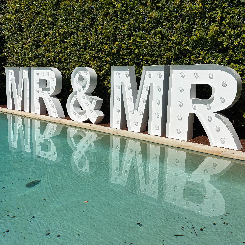 MR & MR Light Up Letters