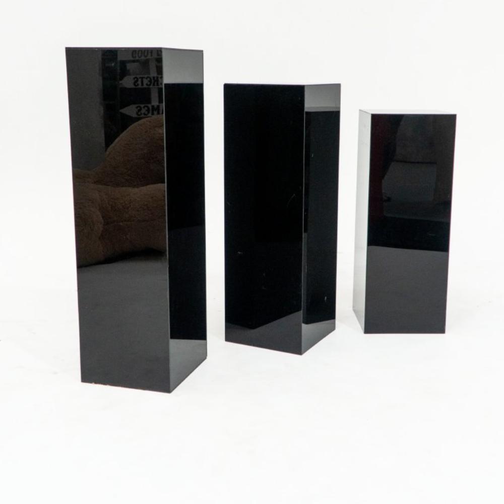 Black Plinth