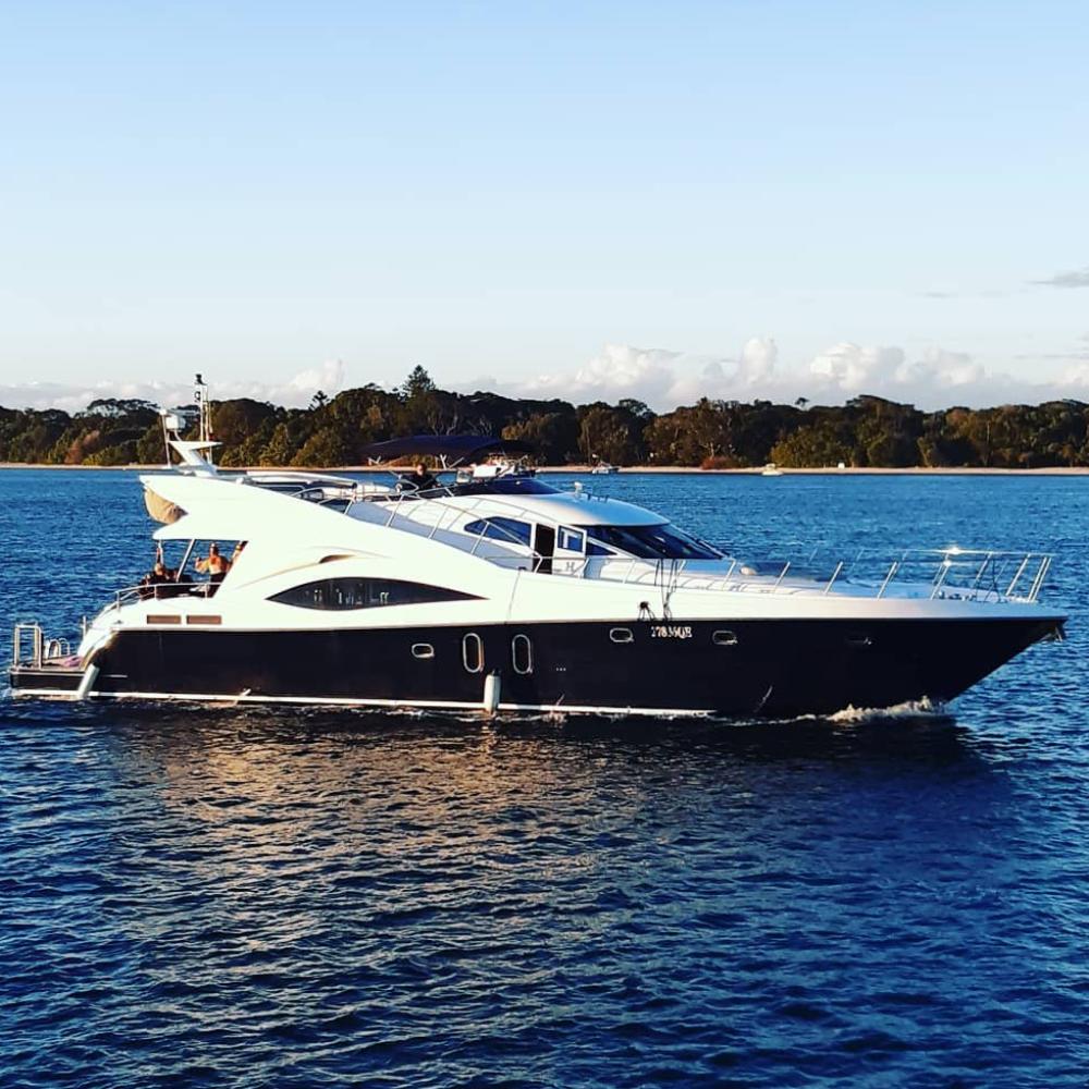 Aki Charter Boat (Sunday to Friday)