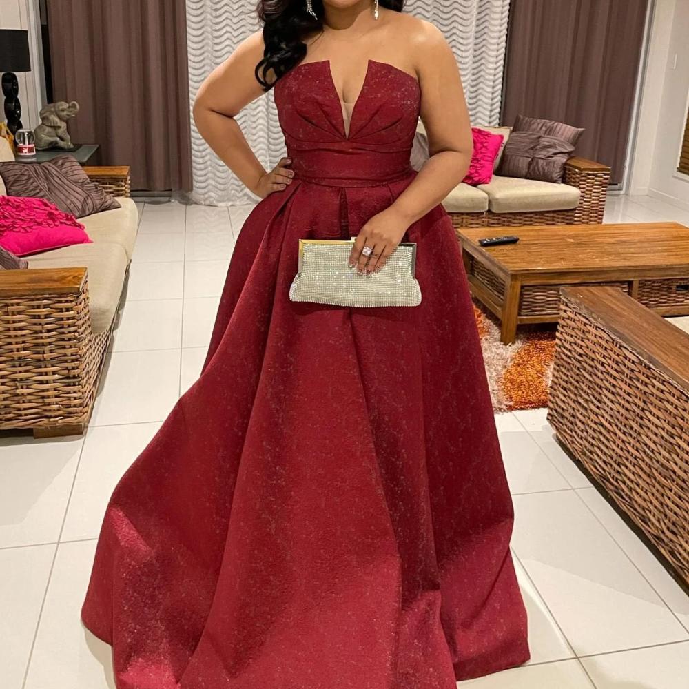 Tina Holly Red Jacquard Gown Sizes 12 and 16