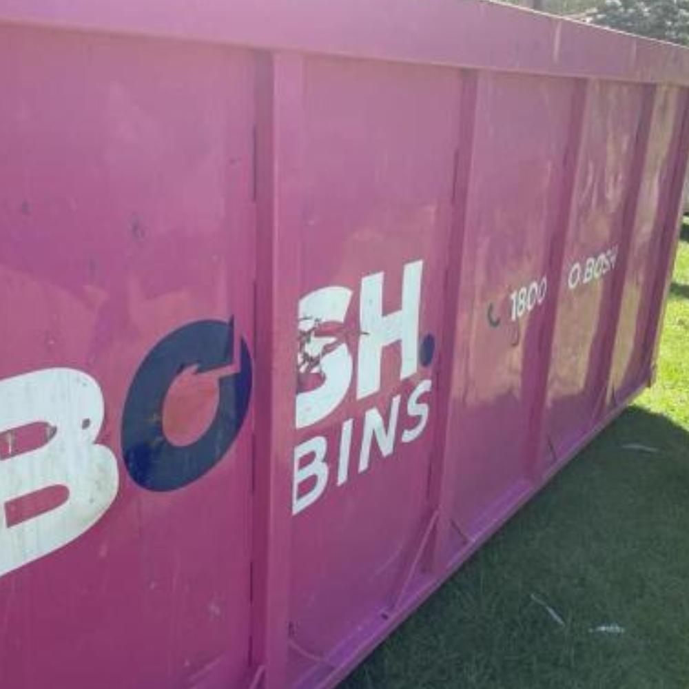 15 Cubic meter Hook bin-Clean Green Waste