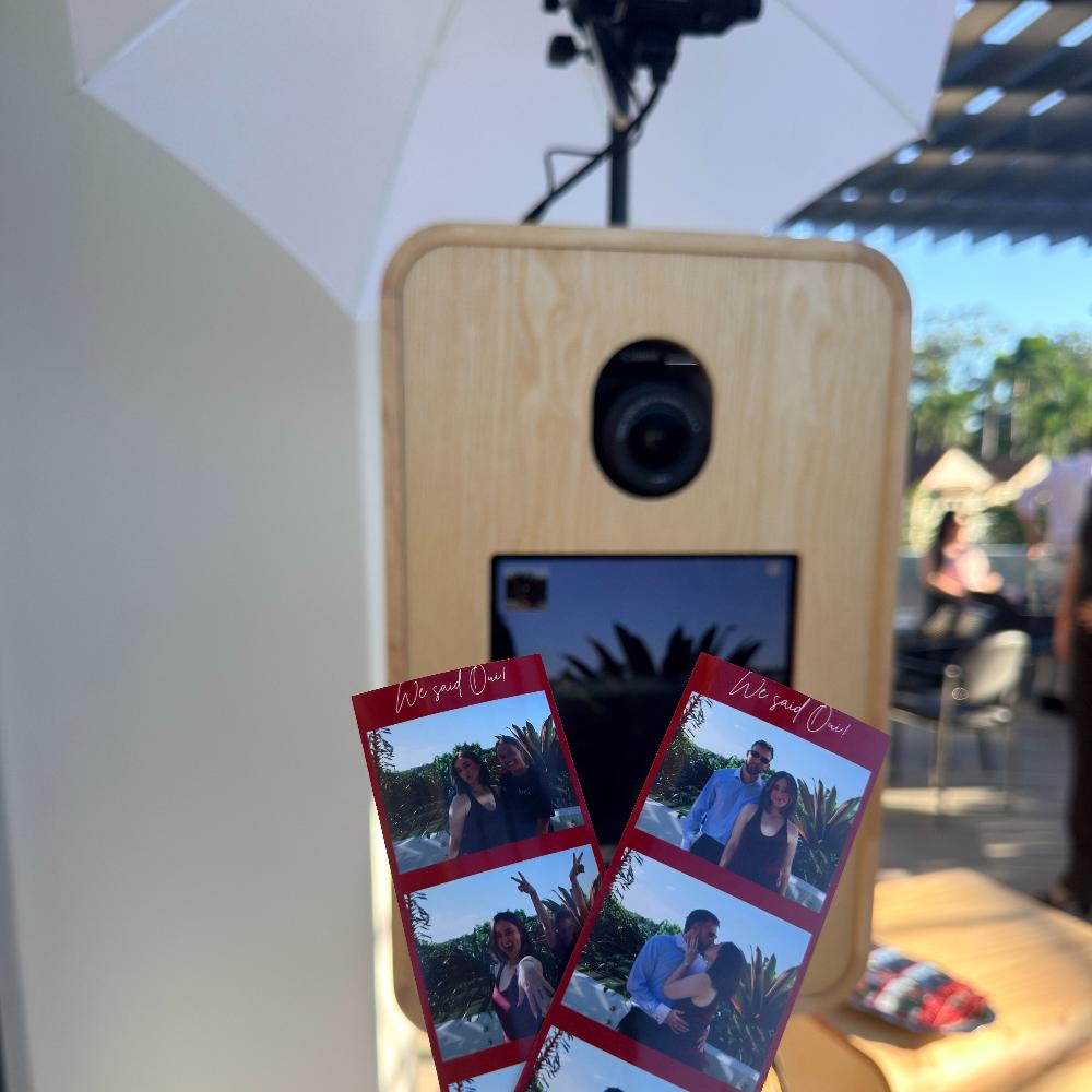 Print Photo Booth - Unlimited Prints